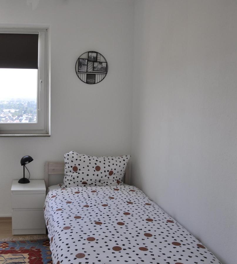 Ueber Den Wolken Und Super Zentral Zwischen Frankfurt Und Darmstadt - 100Qm Langen  Exterior foto